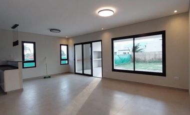 Casa a estrenar 3D, en Barrio Privado las Cañas