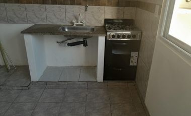 PH en venta - 2 Dormitorios 1 Baño - Sarandí