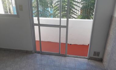 PH en venta - 2 Dormitorios 1 Baño - Sarandí