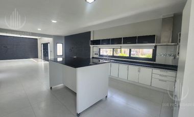 Casa Alquiler en Don Joaquín Canning