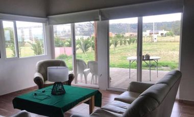 Casa en venta - 2 Dormitorios 2 Baños - Balcarce