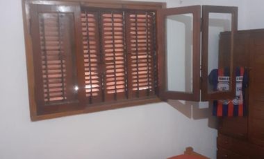 Departamento en venta - 5 Dormitorios 2 Baños - 90mts2 - Villa Soldati