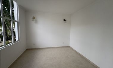SE VENDE CASA EN BARRIO CASTELLANA ZONA NORTE DE MONTERIA