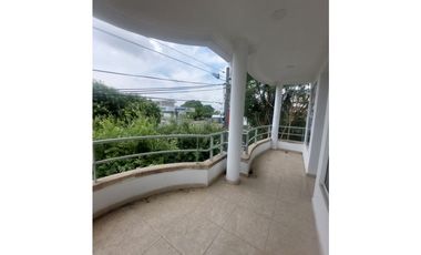 APARTAMENTO EN ARRIENDO B/ URBINA.