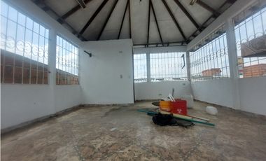 APARTAMENTO EN ARRIENDO B/ URBINA.