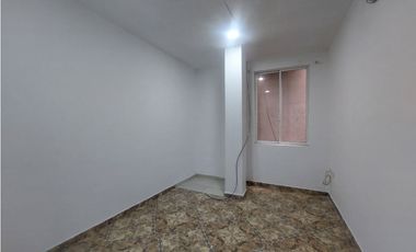 APARTAMENTO EN ARRIENDO B/ URBINA.