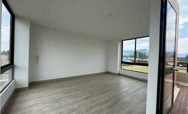 Bajo de precio! Casa en venta en cajica  en conjunto, con club House..