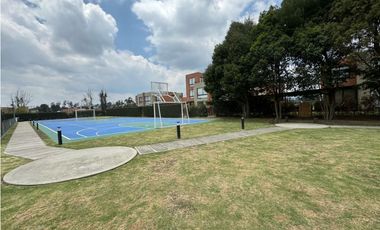 Bajo de precio! Casa en venta en cajica  en conjunto, con club House..