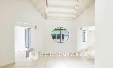 VENTA DE CASA EN RICAURTE - CUNDINAMARCA