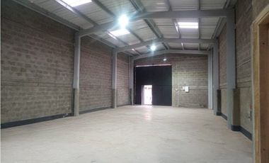 Bodega en Arriendo  en Sabaneta, sector Calle Larga