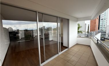 Apartamento Para Alquiler Barrio La Castellana