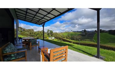 En venta casa campestre, municipio de La Unión, Antioquia.