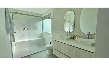 En venta casa campestre, municipio de La Unión, Antioquia.