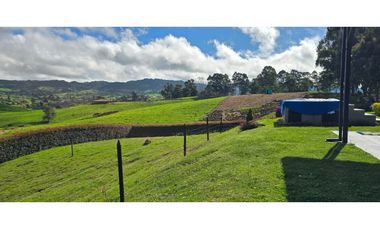 En venta casa campestre, municipio de La Unión, Antioquia.