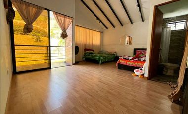 Vendo casa finca en Guatape