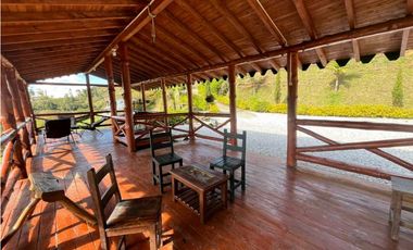 Vendo casa finca en Guatape