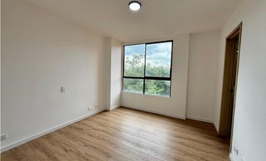 Apartamento remodelado en venta en El Poblado - San Lucas