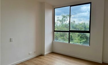 Apartamento remodelado en venta en El Poblado - San Lucas