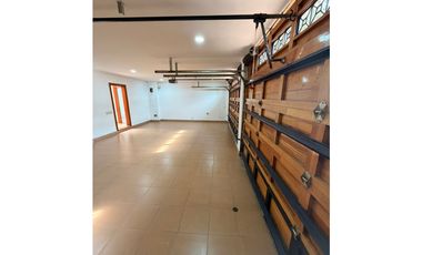 Casa en Venta en El Poblado sector La Calera