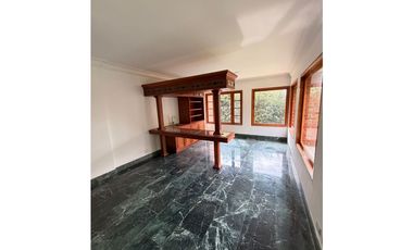 Casa en Venta en El Poblado sector La Calera