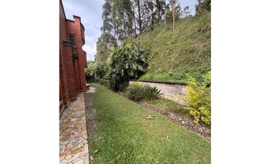 Casa en Venta en El Poblado sector La Calera