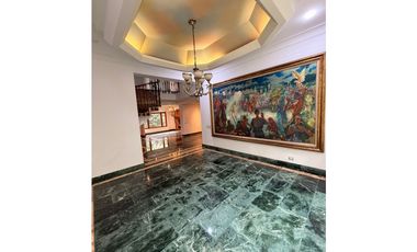 Casa en Venta en El Poblado sector La Calera