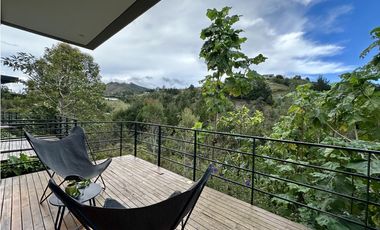 Venta De Casa Campestre En El Retiro