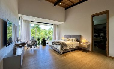 Venta De Casa Campestre En El Retiro