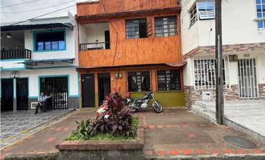 VENTA DE CASA – OPORTUNIDAD ÚNICA EN PLENO CENTRO DE PEREIRA