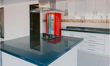 Casa campestre para la venta en la vereda la Llanerita, Villavicencio