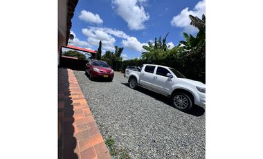 VENDO HERMOSA FINCA TURISTICA EN MORELIA RISARALDA