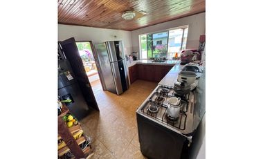 VENDO HERMOSA FINCA TURISTICA EN MORELIA RISARALDA