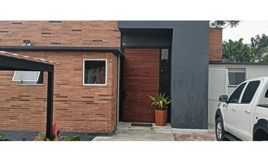 CASA CAMPESTRE PARA LA VENTA EN CONDOMINIO CERRADO - COMBIA