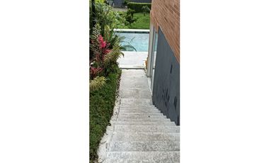 CASA CAMPESTRE PARA LA VENTA EN CONDOMINIO CERRADO - COMBIA