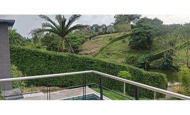 CASA CAMPESTRE PARA LA VENTA EN CONDOMINIO CERRADO - COMBIA