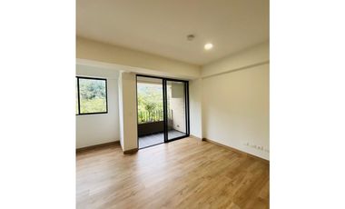 Aparta estudio en Urbanización cerrada El Retiro