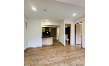 Aparta estudio en Urbanización cerrada El Retiro