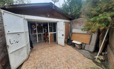 Grace Kelm Vende Casa Con Local comercial /2 dorm 1 baño en Maipú