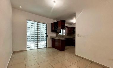 Casa en renta Residencial De La Sierra, al Sur de Monterrey N.L.