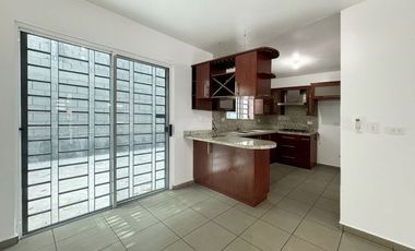 Casa en renta Residencial De La Sierra, al Sur de Monterrey N.L.