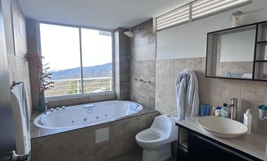 Se vende casa en medio dapa gualandayes de lujo