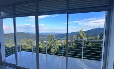 Se vende casa en medio dapa gualandayes de lujo