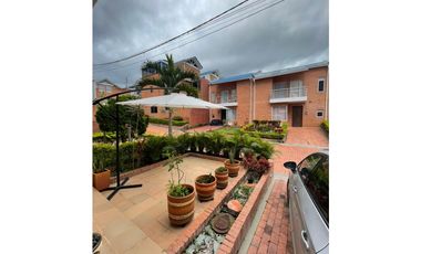 ZS-1070 Casa en venta, La mesa