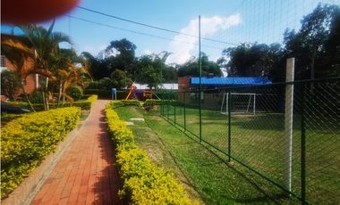 ZS-1070 Casa en venta, La mesa