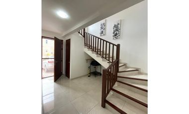 ZS-1070 Casa en venta, La mesa