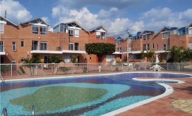 ZS-1070 Casa en venta, La mesa