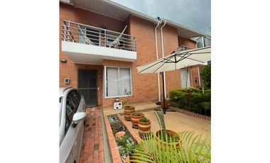 ZS-1070 Casa en venta, La mesa