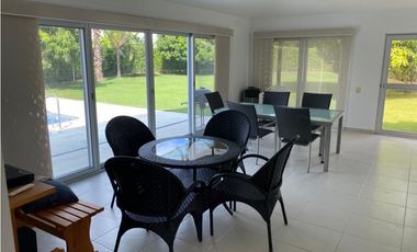 ZS-1024 Casa Campestre en venta, Girardot