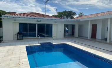 ZS-1024 Casa Campestre en venta, Girardot