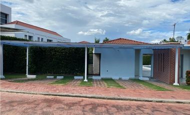 ZS-1024 Casa Campestre en venta, Girardot
